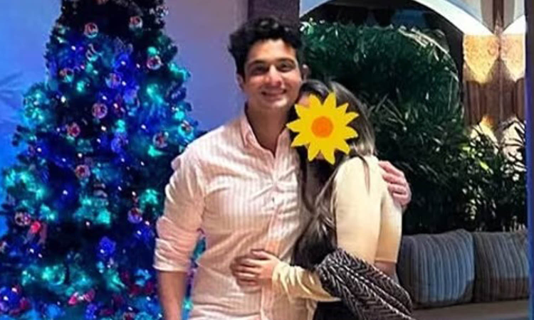 YouTuber Ranveer Allahbadia and girlfriend rescued from drowning by IPS officer in Goa YouTuber Ranveer Allahbadia and girlfriend rescued from drowning by IPS officer in Goa