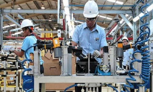 Industrial output grows 5.2 pc in November