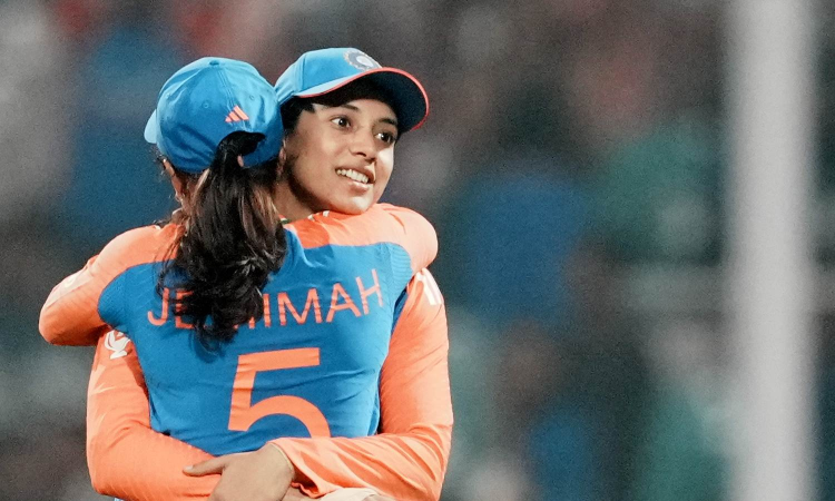 Mandhana smashes 70-ball ton as records fall by wayside in Indias 304-run-victory Mandhana smashes 70-ball ton as records fall by wayside in Indias 304-run-victory