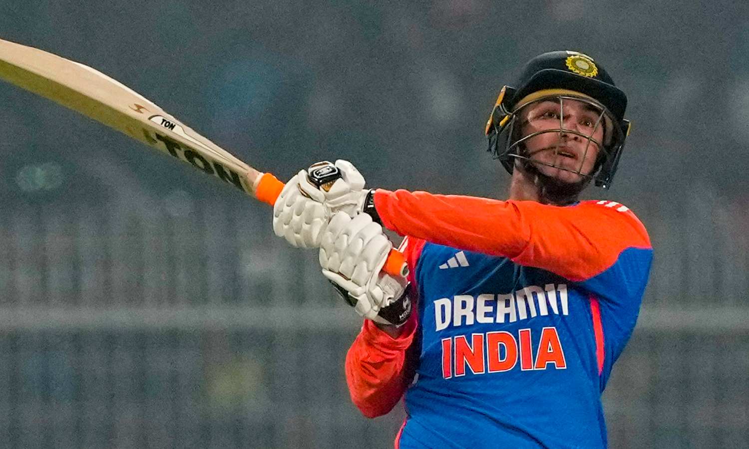 India beat England by seven wickets in first T20I