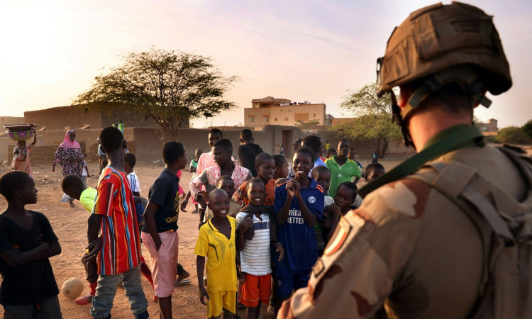 What France loses by closing its military bases in Africa What France loses by closing its military bases in Africa