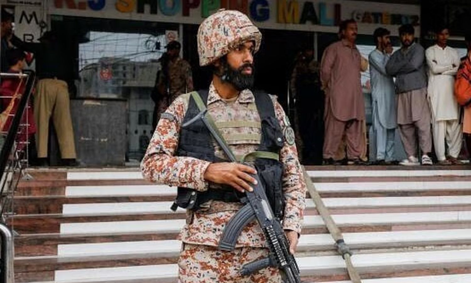 4 paramilitary personnel killed in Paks Kurram; aid convoy attack toll rises to 2