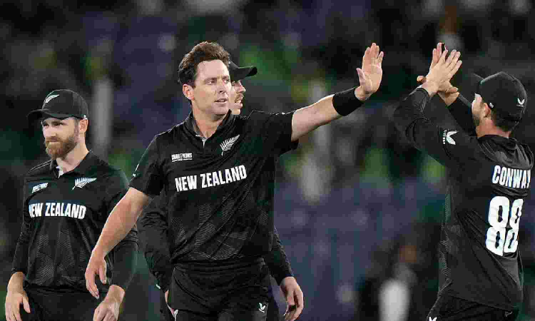New Zealand dominate Pakistan with 60-run win in Champions Trophy opener New Zealand dominate Pakistan with 60-run win in Champions Trophy opener