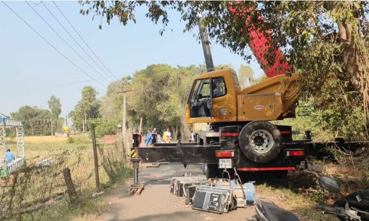 Actor Suriya-RJ Balajis film shoot halted near Kelambakkam Actor Suriya-RJ Balajis film shoot halted near Kelambakkam