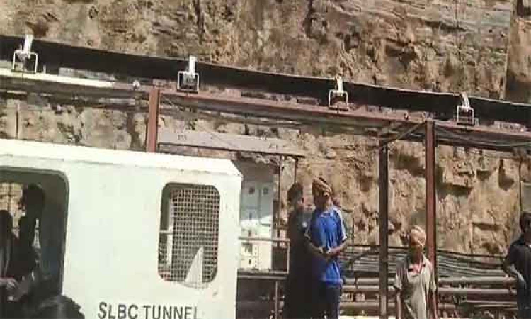 Rescue operation on to save 8 men trapped in Telangana tunnel, PM Modi assures CM of all help
