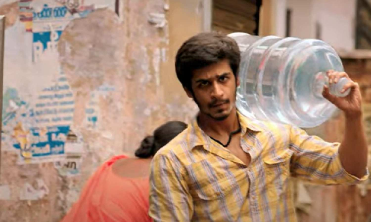 Varunan trailer is filled with intense action Varunan trailer is filled with intense action