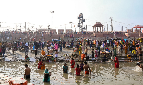 Ayodhya witnesses massive influx of devotees on Maha Shivratri