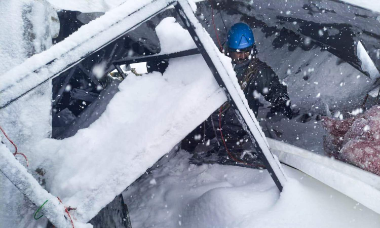 Uttarakhand avalanche: NDRF rushes 4 teams Uttarakhand avalanche: NDRF rushes 4 teams