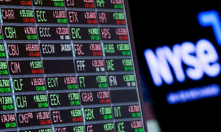 Dow drops 1,000, US stocks tumble toward their worst day in years as economic worries worsen