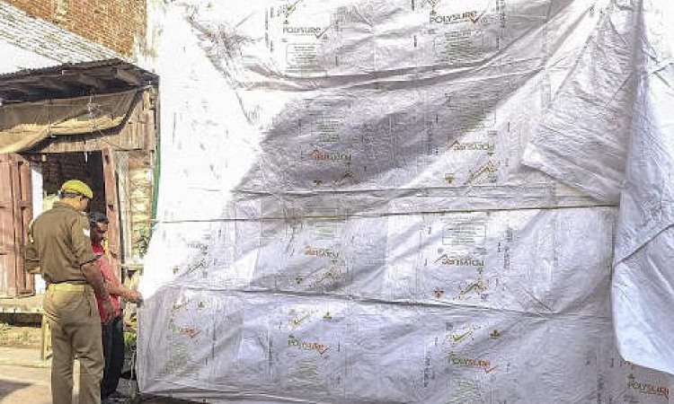 When a train was halted for Holi and Haj pilgrims