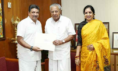 TN Minister Thiaga Rajan meets Kerala CM Pinarayi Vijayan, extends invite for Joint Action Committee