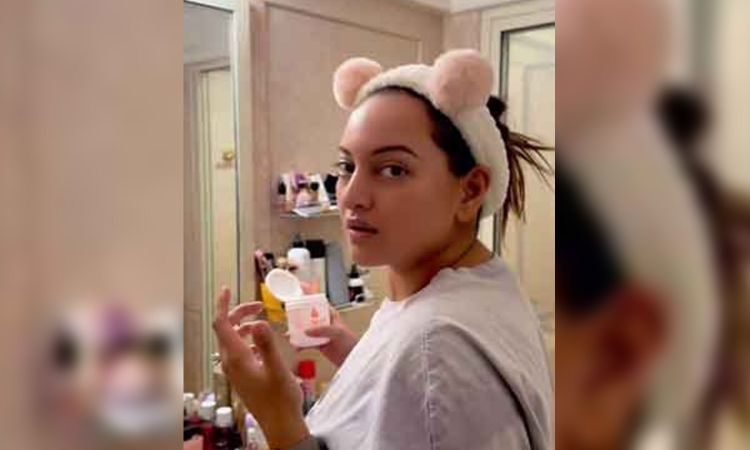 Sonakshi Sinha gets pranked by husband Zaheer Iqbal in latest video, check it out