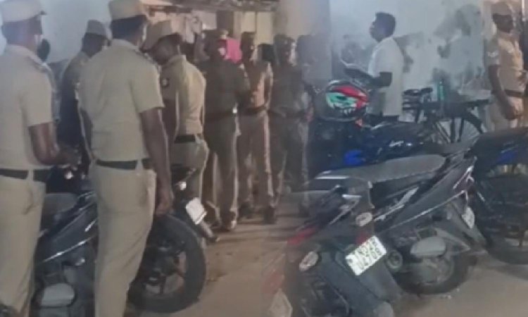 2 rowdies hacked to death in revenge attack in Kotturpuram