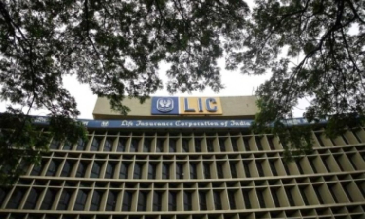 LIC plans to acquire stake in a health insurance firm by March 31: CEO Mohanty