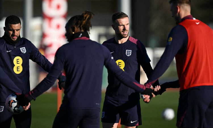 Former Liverpool skipper Henderson gets England recall after a year Former Liverpool skipper Henderson gets England recall after a year