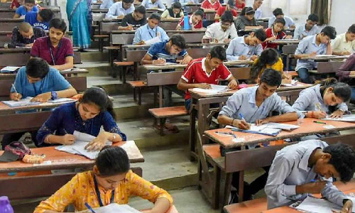 Railway exam cancelled: 6,000 Tamil Nadu candidates left in lurch in Hyderabad
