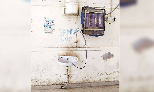 Students lament poor condition of Ambedkar arts college