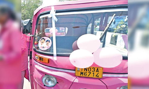 Applications open till Sept 15 for ‘pink auto’ phase 3