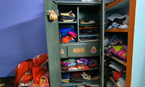 18 sovereign gold stolen from retired Army engineers house in Manimangalam