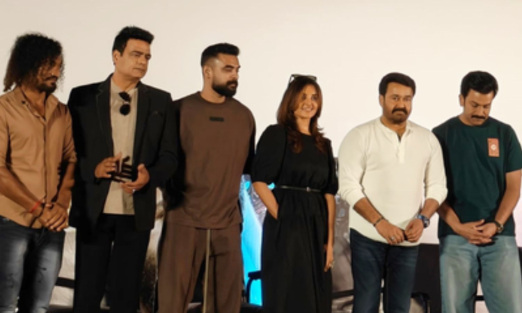 Mohanlal on offering prayers for Mammotty at Sabarimala: Why should I tell that out?