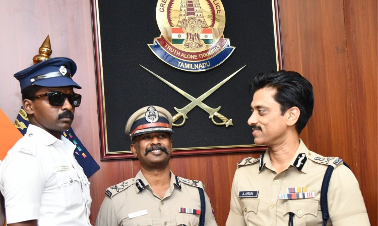 CoP distributes sunglasses for Chennai traffic cops to beat the heat