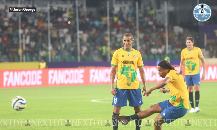 India vs Brazil Legends: Chennai goes yellow in football, Brazil scrapes 2-1 win