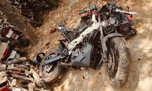 Youth crashes into Governor’s convoy in Chennai; sustains serious injuries