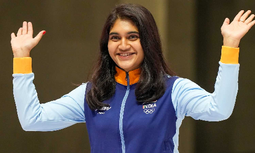 Esha bags silver in 25m pistol event, Manu finishes sixth
