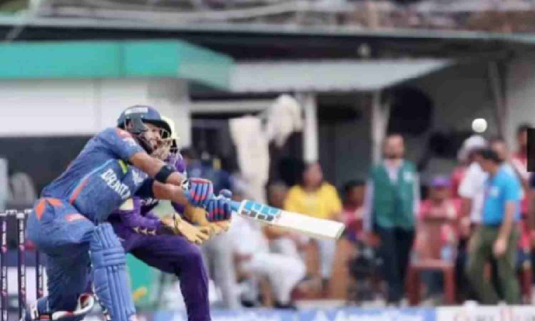 IPL 2025: Relentless six-hitting from Pooran, Marsh powers LSG to 238/3 against KKR