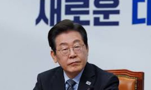 South Korean opposition leader opens about presidential bid