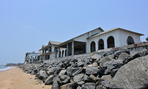 Illegal constructions in CRZ-III zone cause concern among activists and fishermen in Muttukadu