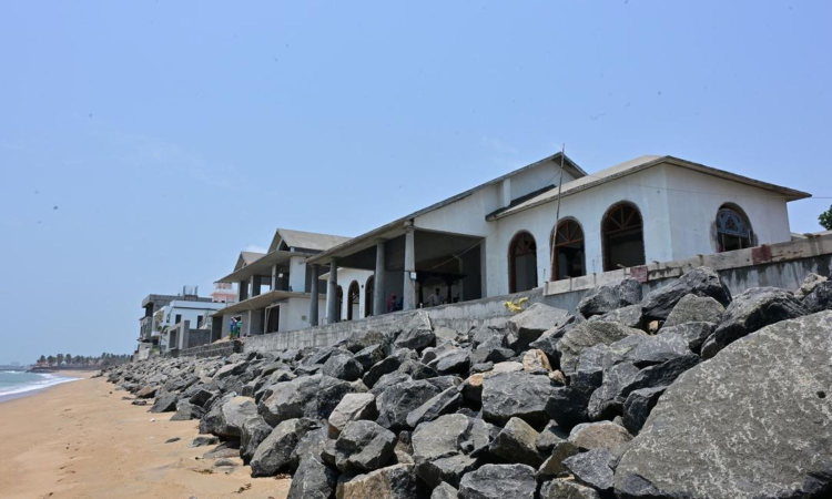 Illegal constructions in CRZ-III zone cause concern among activists and fishermen in Muttukadu