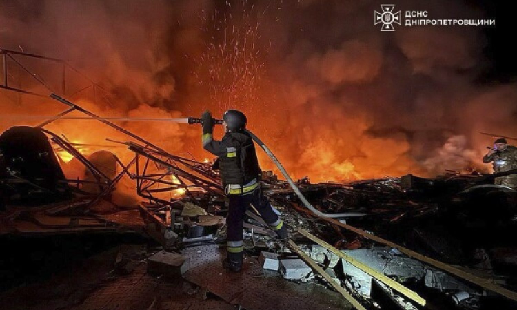 Russia attacks Ukraine on first day of self-declared ceasefire, killing 1 person