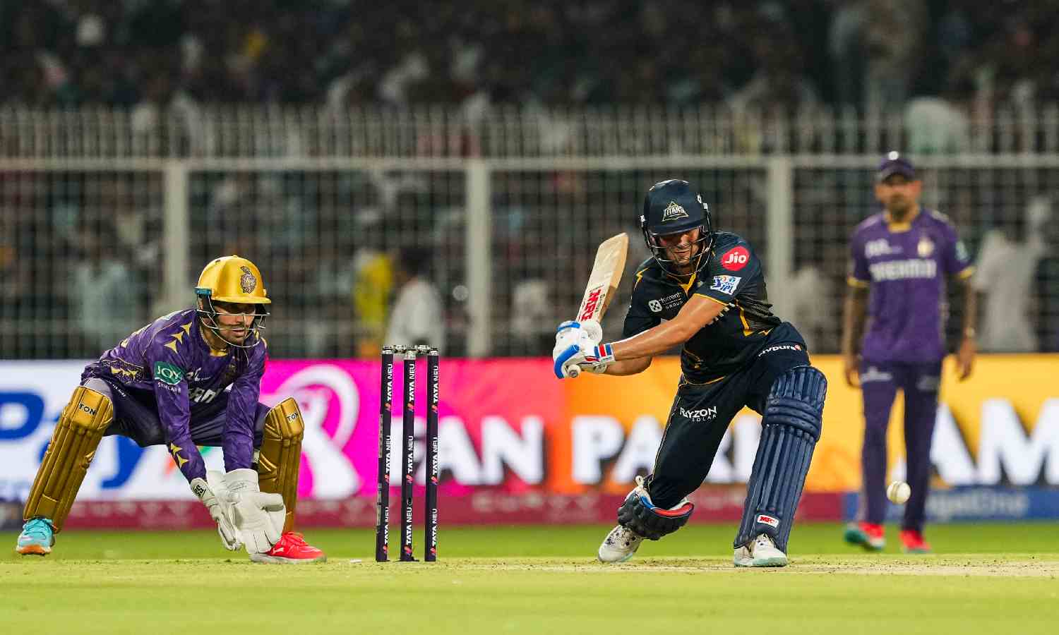 IPL 2025: GT set a target of 199 runs for KKR