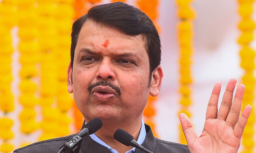 Language panel urges CM to revoke Hindi move; Fadnavis says primacy to Marathi