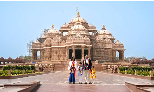 Anarkali suit, kurta-pyjama: US V-P Vances children steal hearts in traditional Indian attire Anarkali suit, kurta-pyjama: US V-P Vances children steal hearts in traditional Indian attire