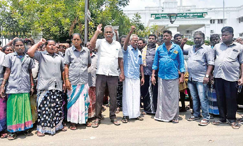 Thanjavur cleanliness workers launch strike over wage, PF dues