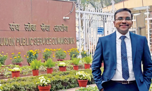 Thoothukudi farmer’s son hailing from backward village cracks UPSC in 6th attempt