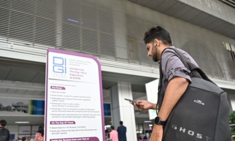 India’s domestic air passenger traffic up 11.3 pc at 148.8 lakh in March, outlook stable