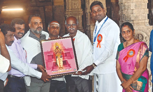 Celebrate birthday of Raja Raja Cholan II as govt event, say historians at Chithirai Vizha in Darasuram