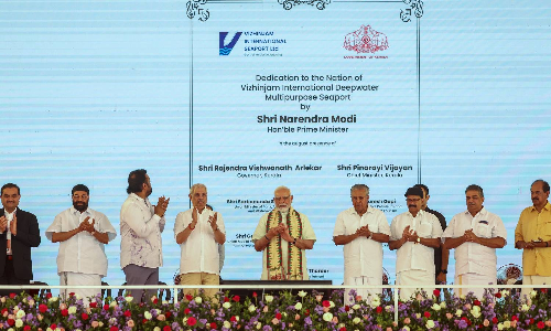 Vijayan, Tharoor present at Kerala port inauguration: Modi says it will give sleepless nights to many