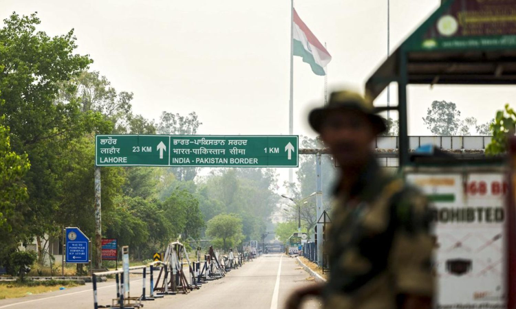 Pakistan to allow stranded citizens in India return via Wagah border after visa revocations