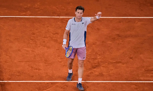 With help from painkillers, Ruud beats Cerundolo to reach Madrid Open final against Draper