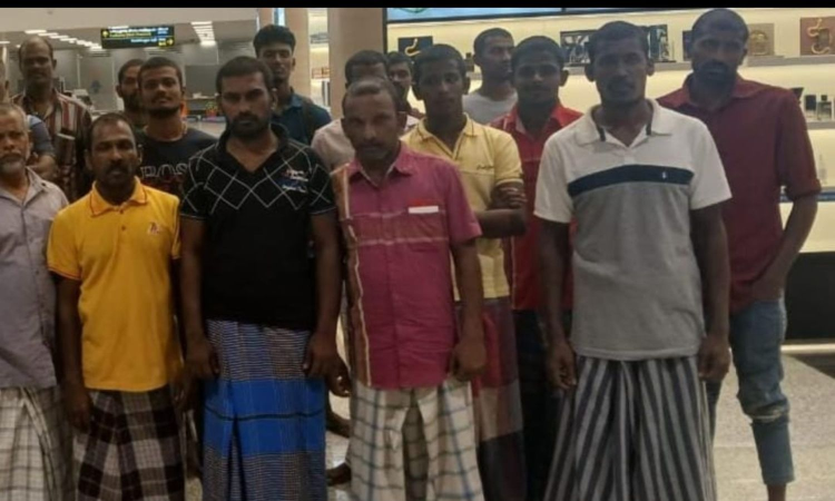 25 TN fishermen held by Sri Lankan govt return to Chennai