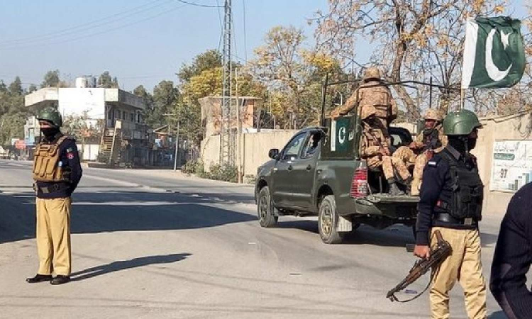 Ceasefire with Afghanistan hinges on Talibans commitment to rein in terrorists: Khawaja Asif