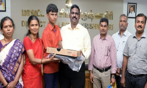 Krishnagiri boy without arms scores high in class 12 exams