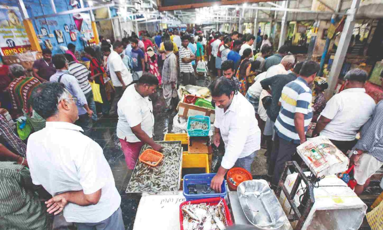 TN govt allows shops, commercial establishments to remain open 24X7 for next 3 years