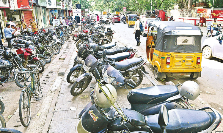 Chennai: CUMTA moots app-based on-road parking in 10 areas