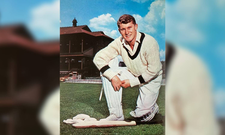Cricket Australia says triple century maker Bob Cowper has died at age 84