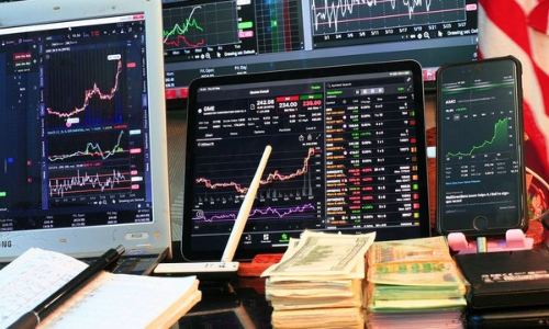 FIIs to resume equity purchases in India as bulls roar: Analysts